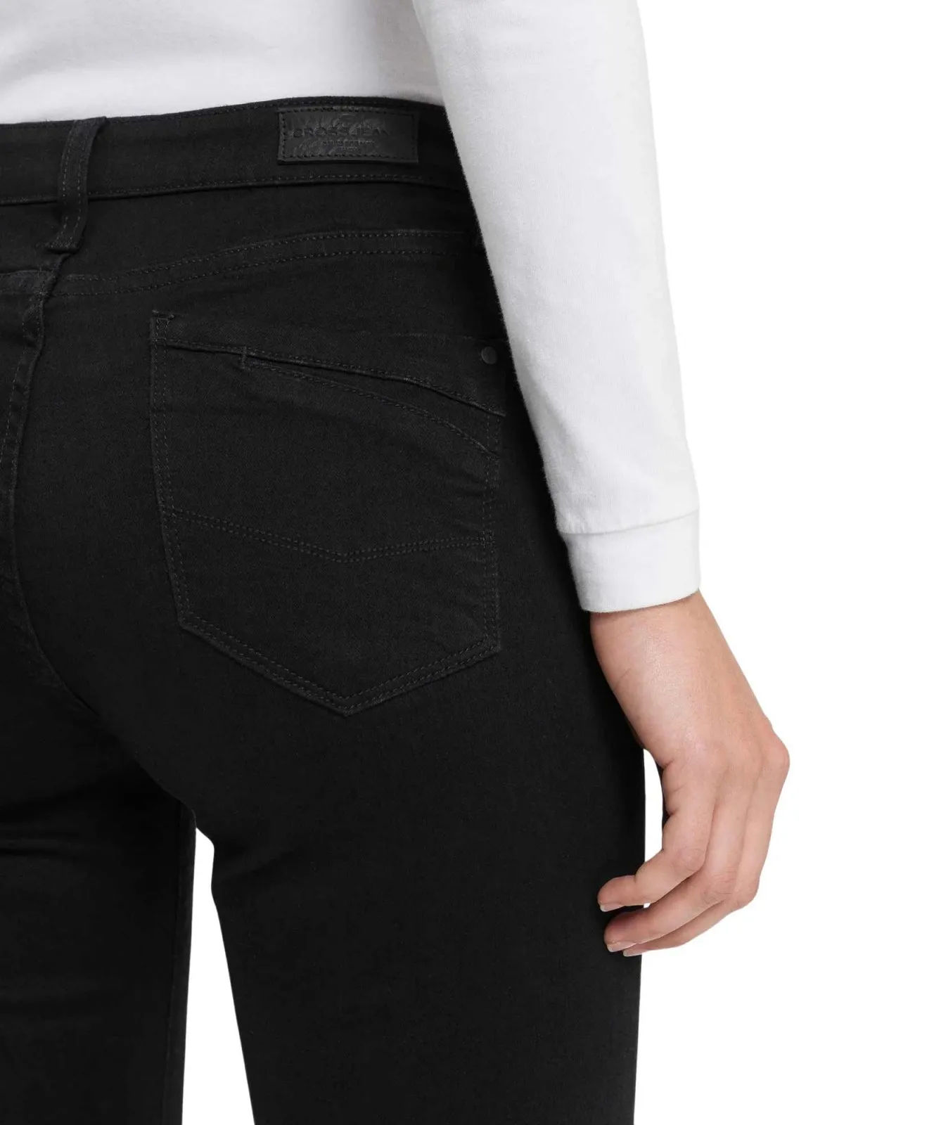 Damen Jeans Lauren von Cross in Black
