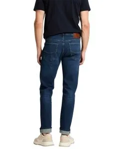 Cross Damien Jeans in Dunkelblau mit Slim Fit