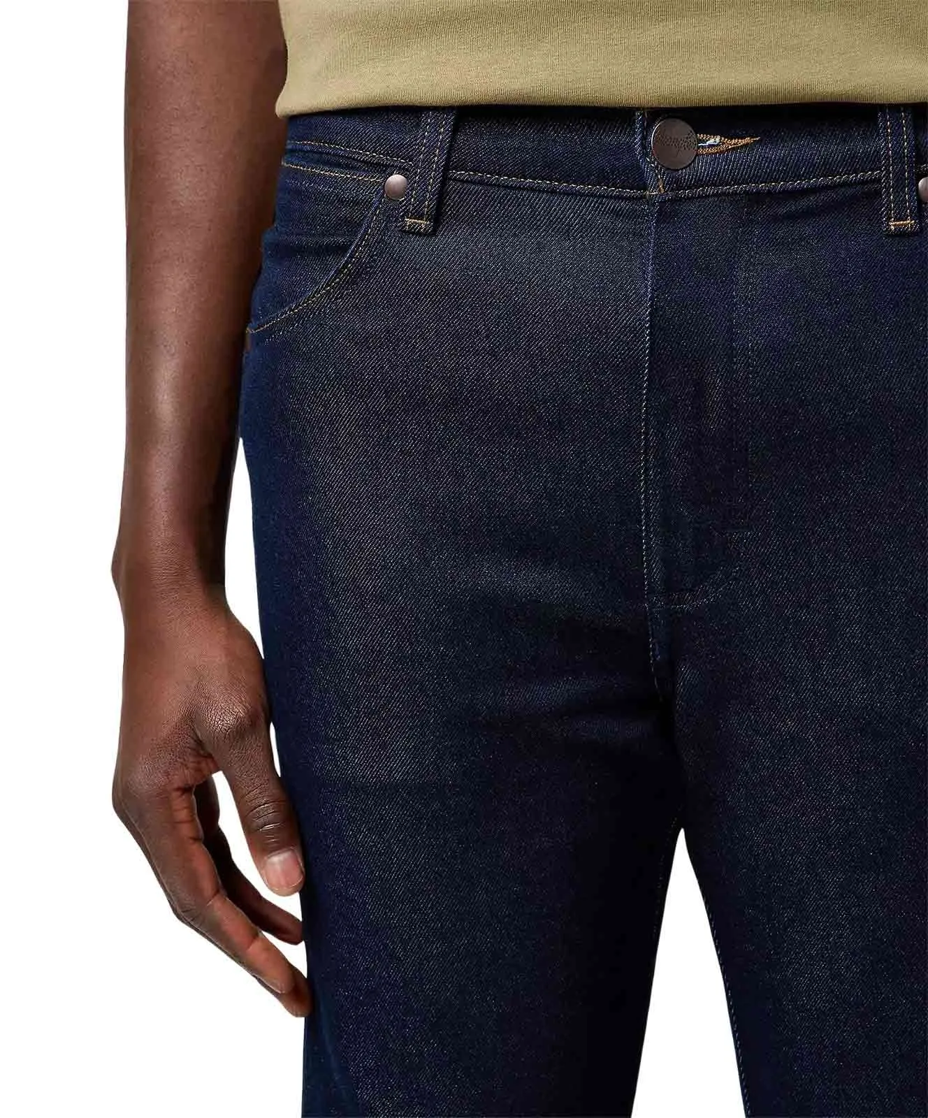 Herren Jeans Wrancher von Wrangler in Moonlight Rinse