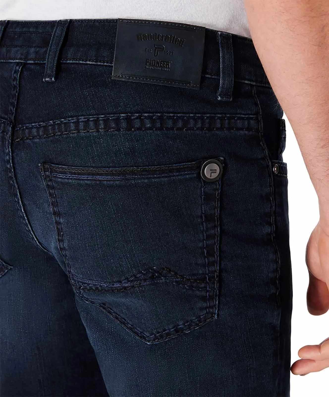 Herren Jeans Rando 1654 von Pioneer in Dark Blue Used Whisker