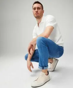 Mac Arne Pipe Jeans Modern Fit in Hellblauer Optik