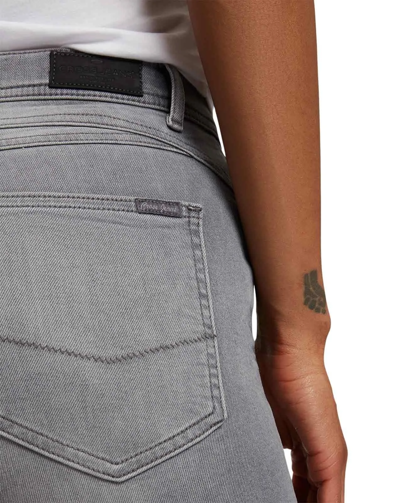 Damen Jeans Judy von Cross in Anthracite