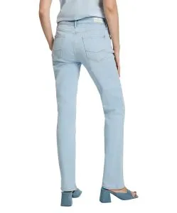 Cross Jeans Rose in Bleach-Waschung mit mittelhohem Bund