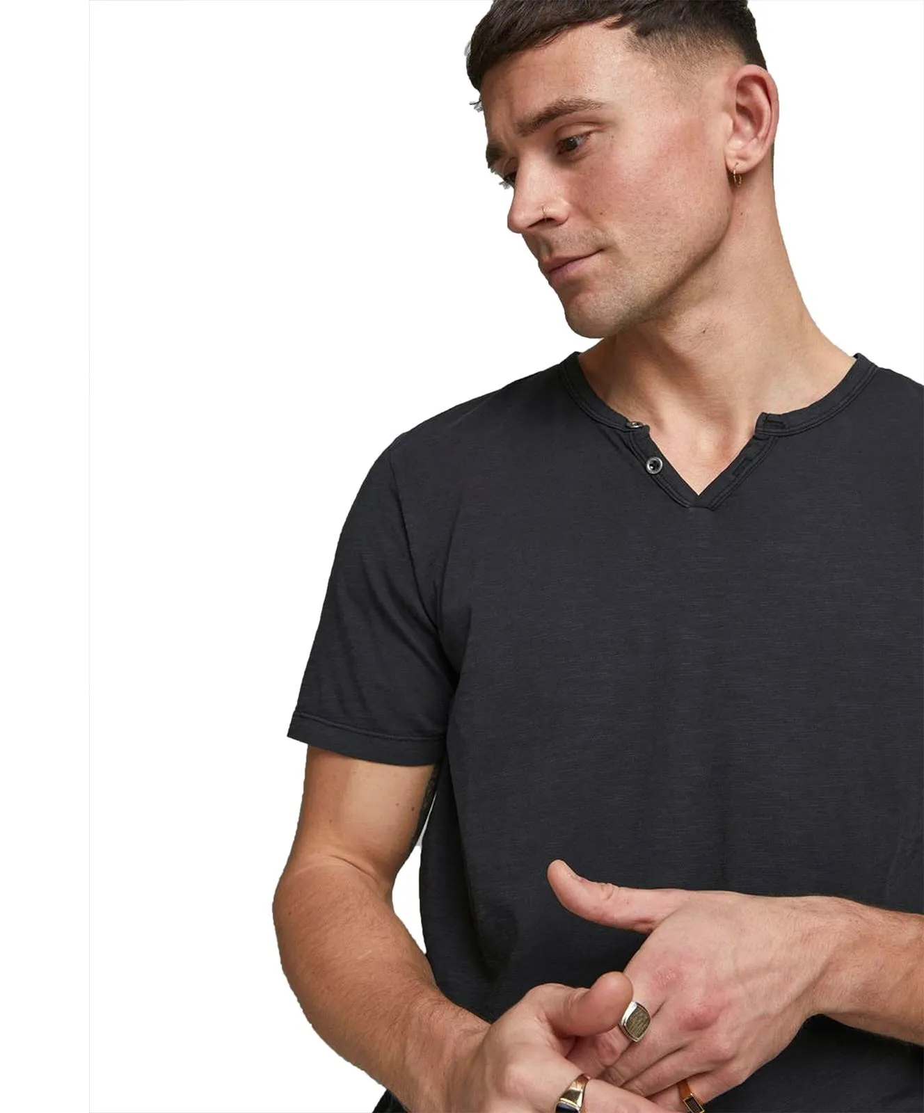 Herren Shirt Split Neck Tee von Jack & Jones in Black