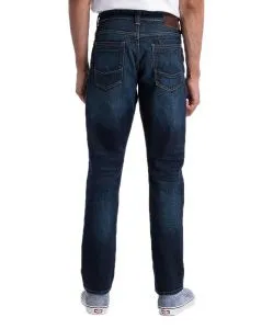 Cross Jeans Dylan mit Regular Fit in dunkler Waschung