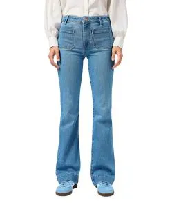 Wrangler Flare Jeans in Velvet Sky mit High Waist
