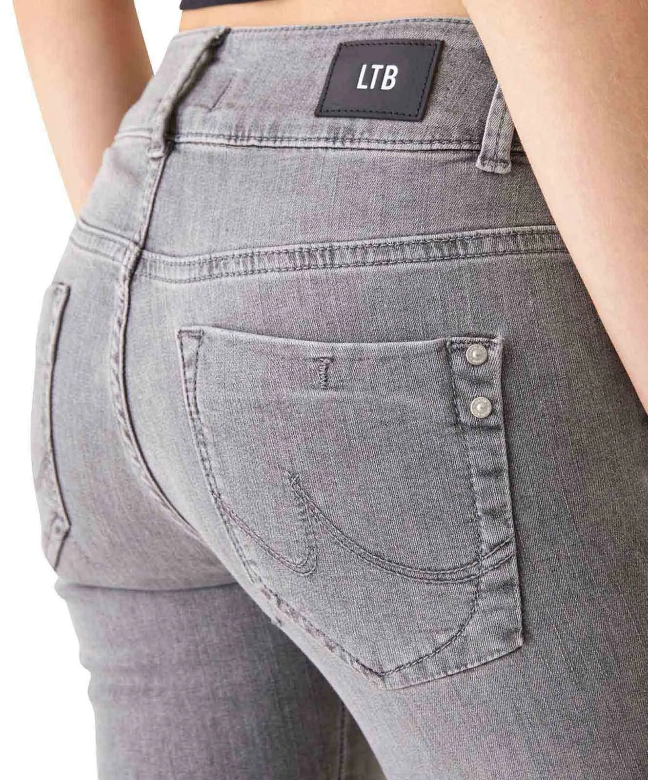Damen Jeans Molly M von LTB in Nina Wash