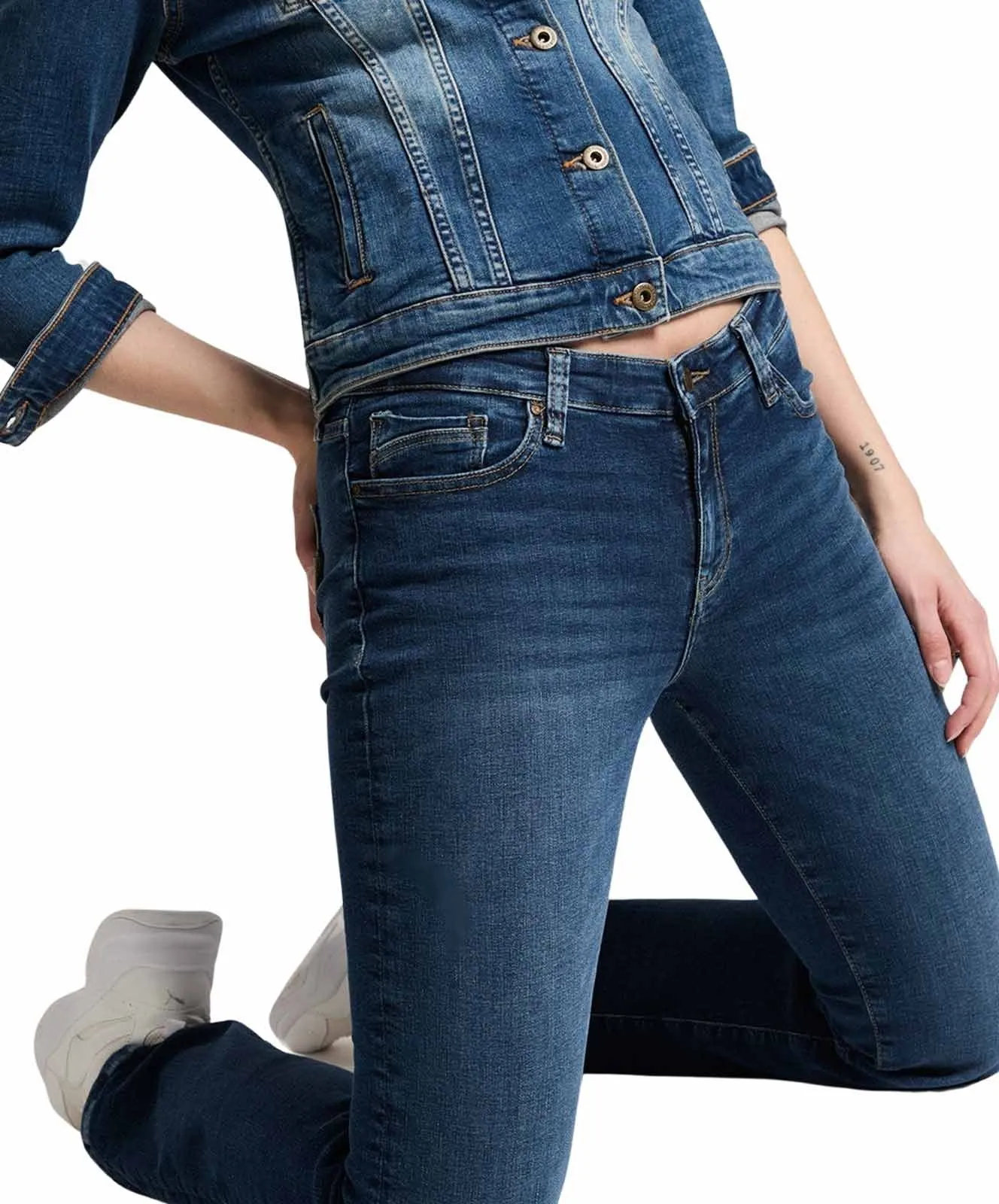 Damen Jeans Lauren von Cross in Deep Blue Used