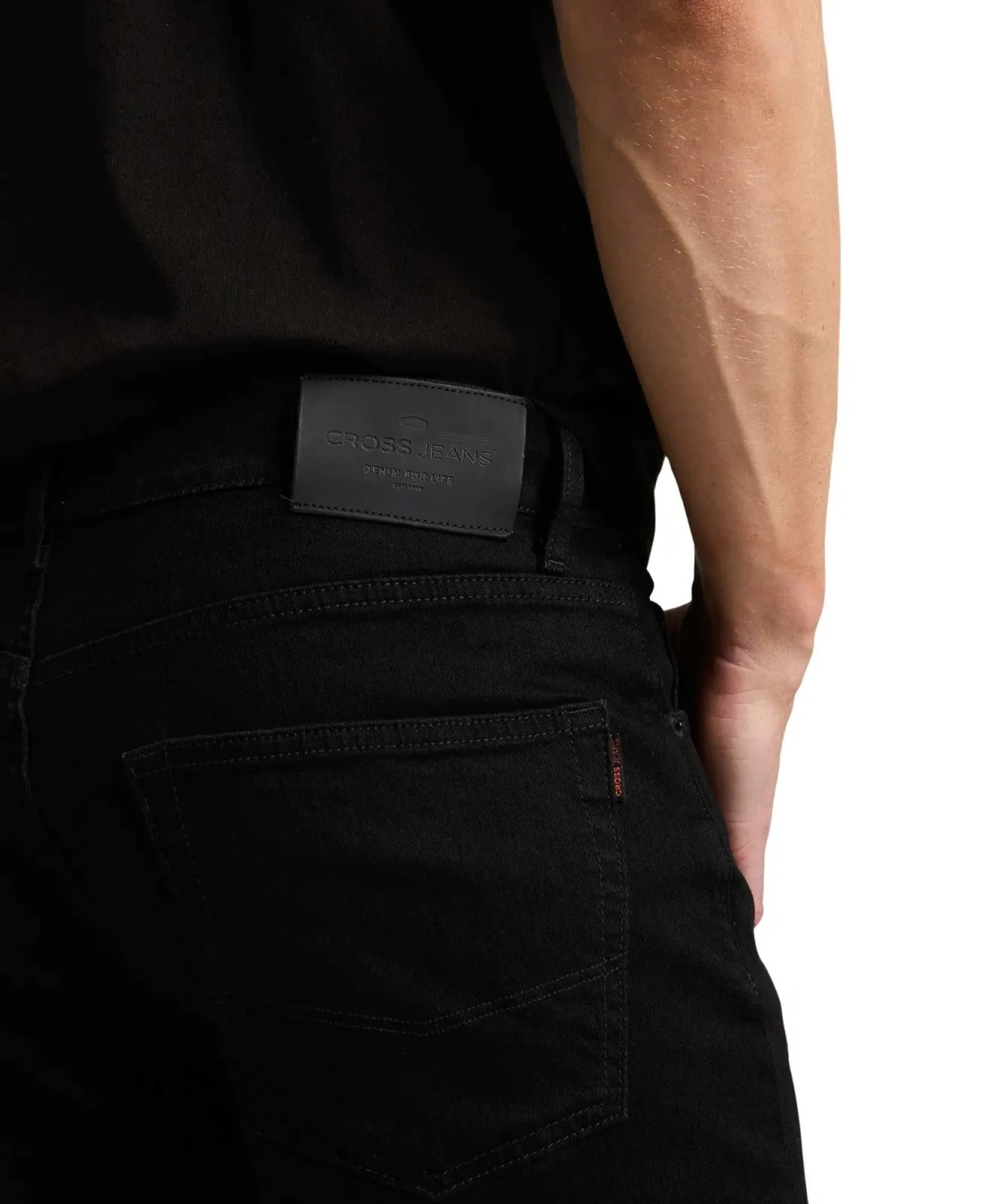 Herren Jeans Colin von Cross in Black
