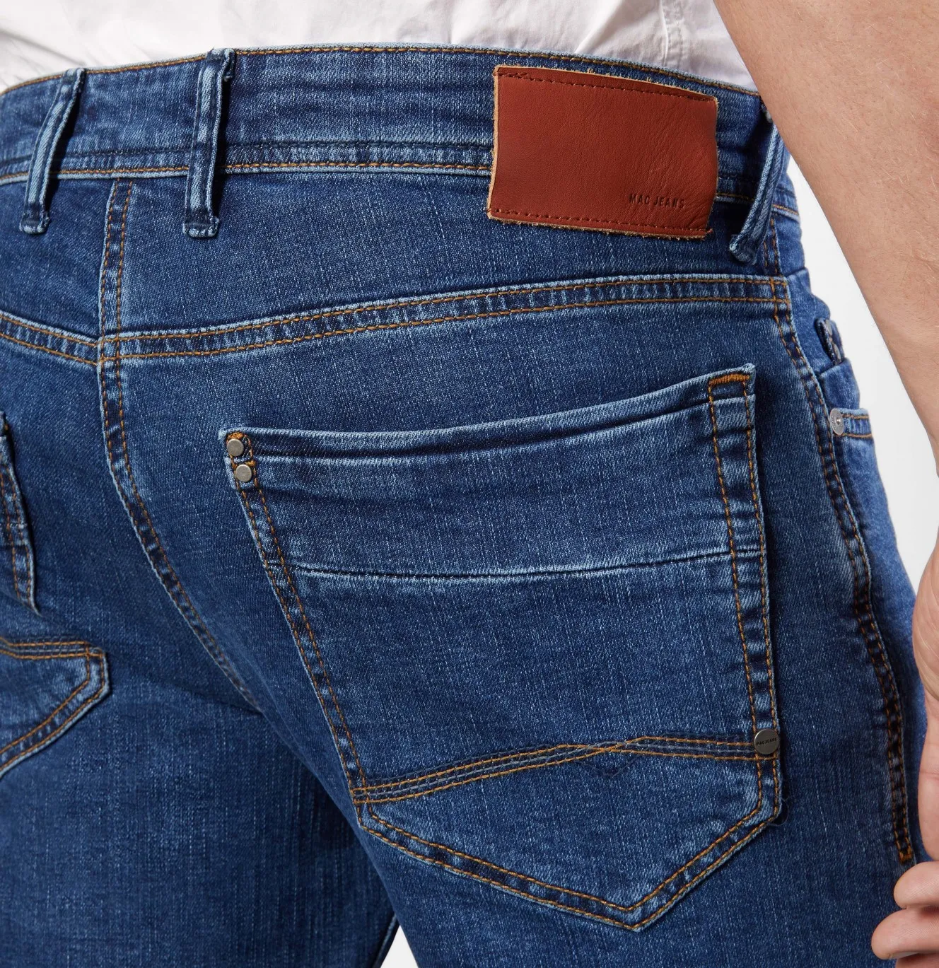 Herren Jeans Ben von MAC in Dark Stonewash
