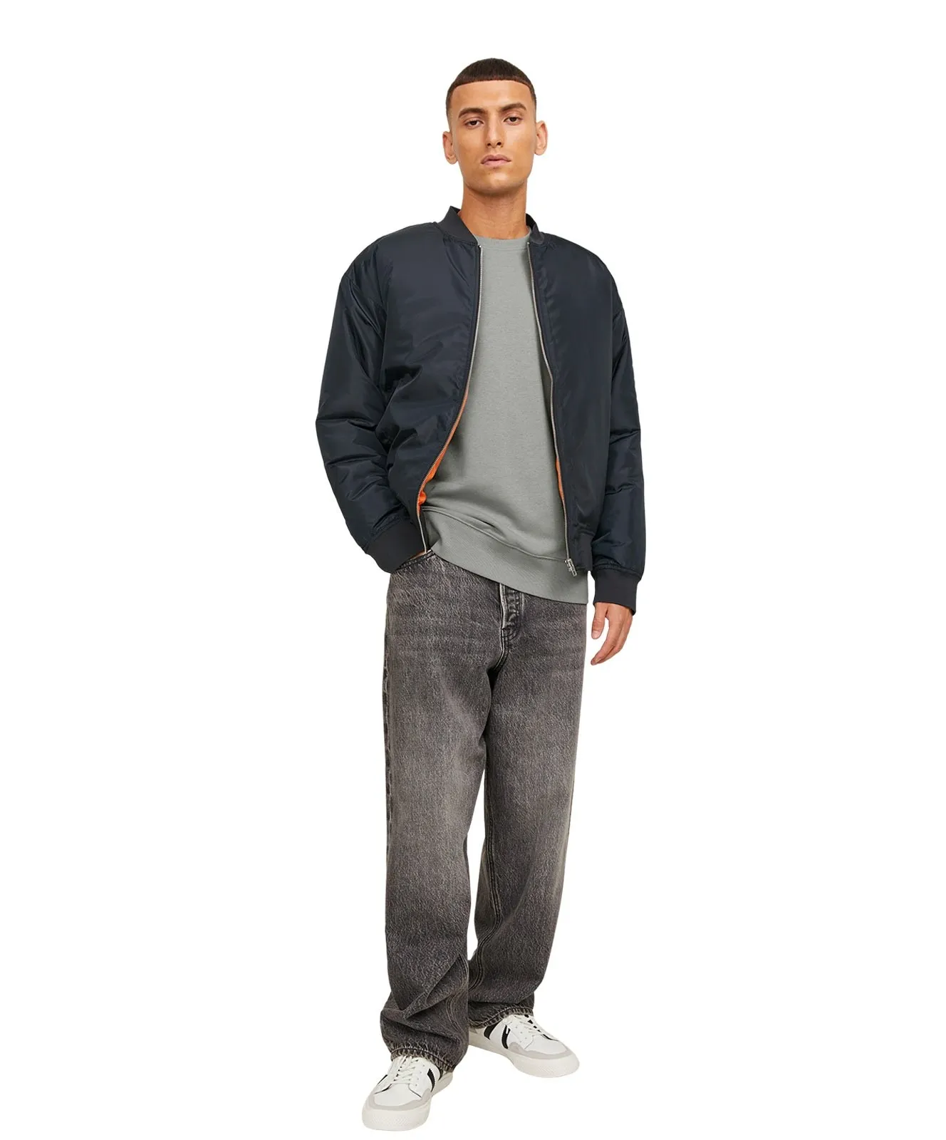 Herren Pullover Star Basic Sweat Crew von Jack & Jones in Ultimate Grey