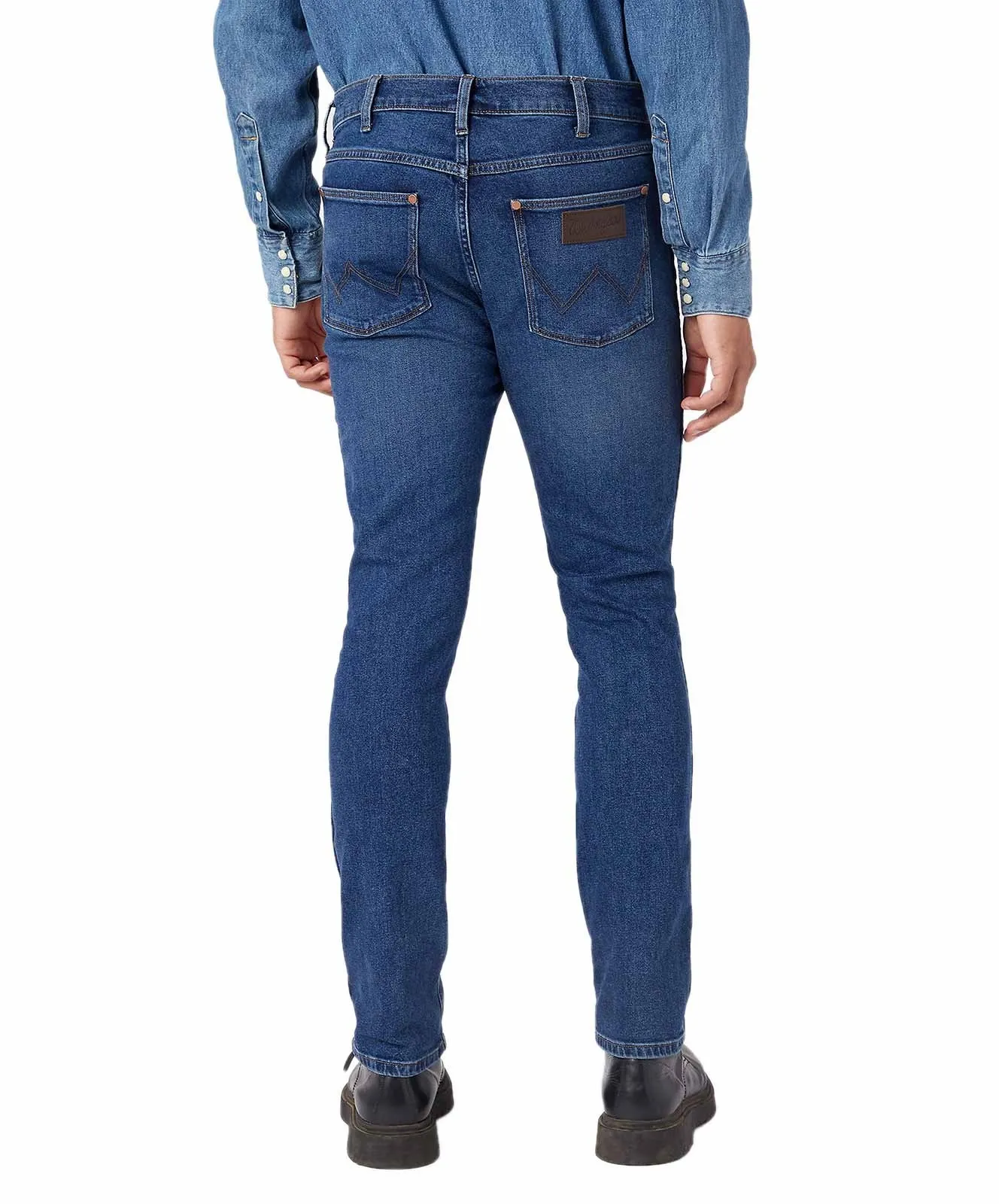 Herren Jeans Larsten von Wrangler in The Rock