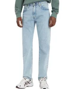 Levi's 502 Taper Jeans in hellblauer Waschung