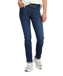 Cross Jeans Anya mit High Waist in mittelblauer Waschung