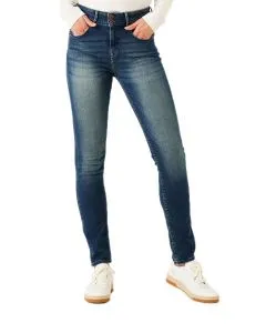 Garcia Shapejeans mit Curved Slim Fit in Medium Used
