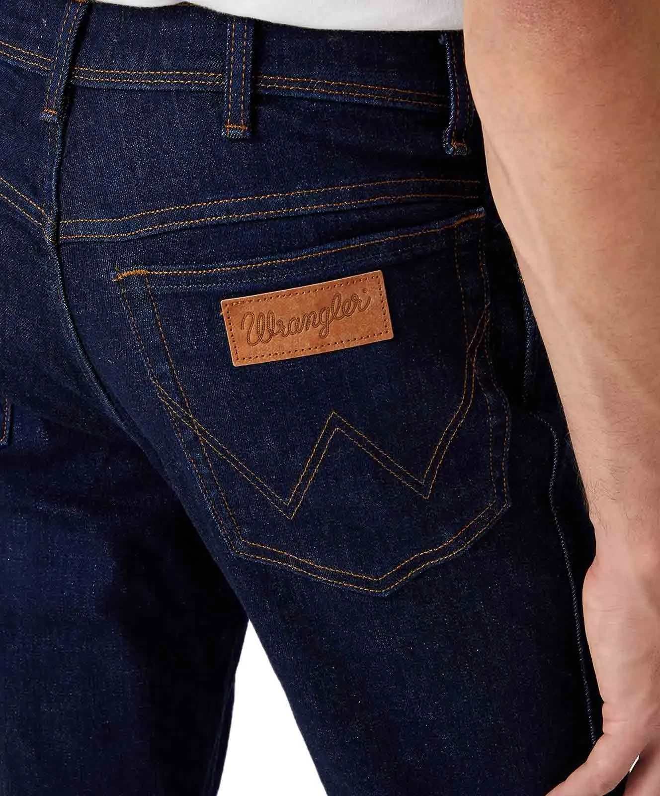 Wrangler Texas Slim Jeans in dunklem Rinsewash