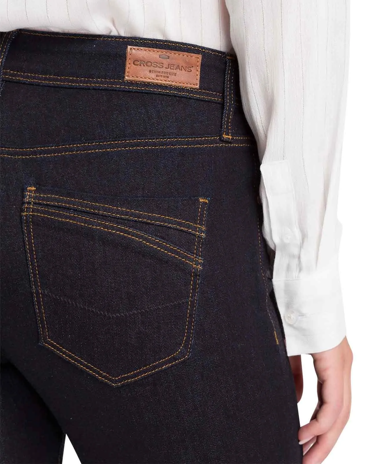 Damen Jeans Anya von Cross in Rinsed