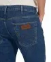 Herren Jeans Greensboro von Wrangler in Darkstone