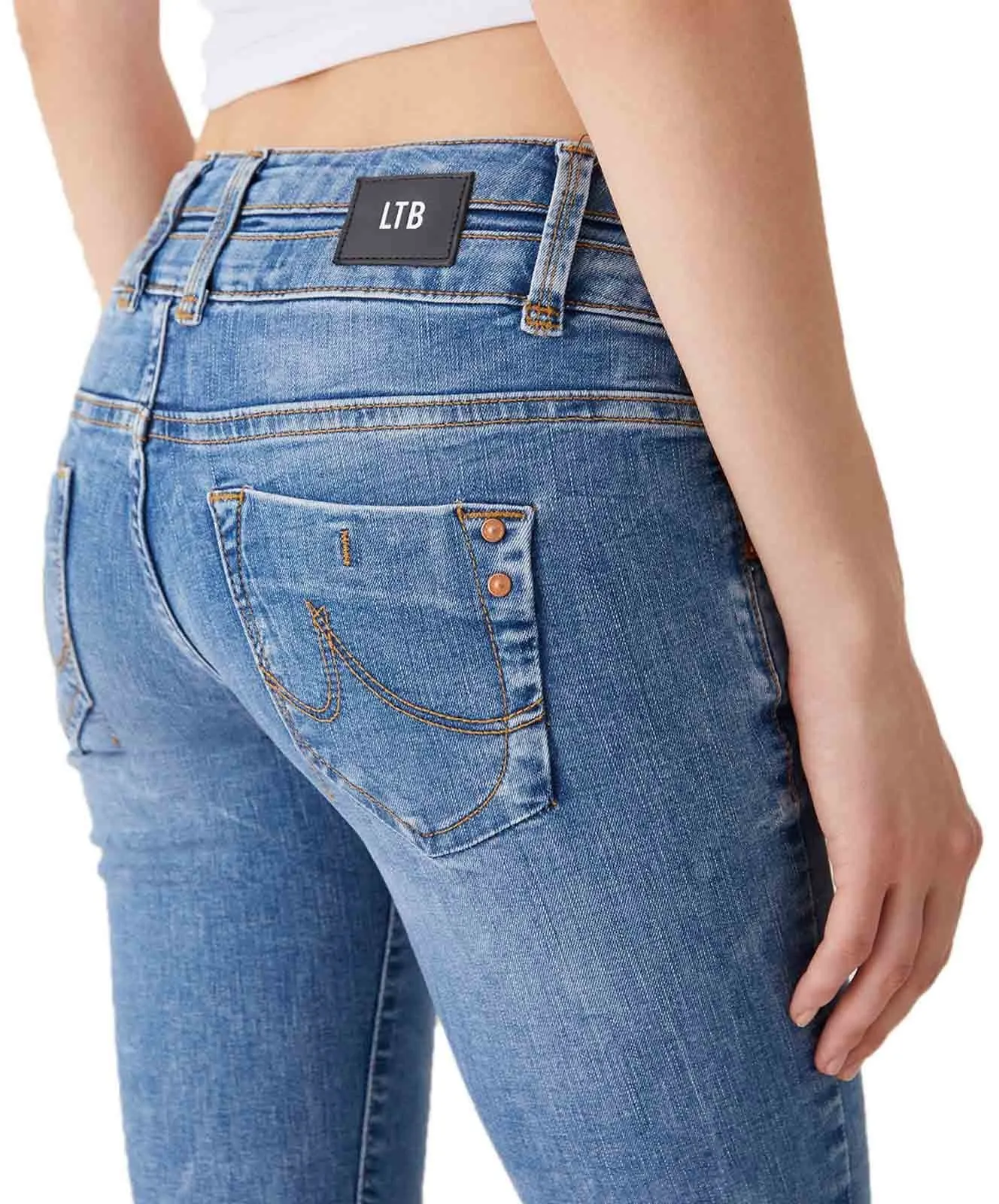 Damen Jeans Julita X von LTB in Lelia Undamaged Wash