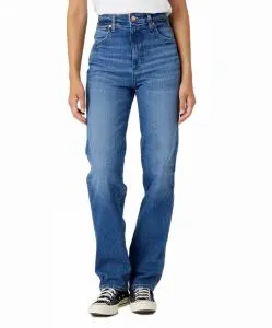 Wrangler Mom Jeans Straight Leg in Smoke Sea
