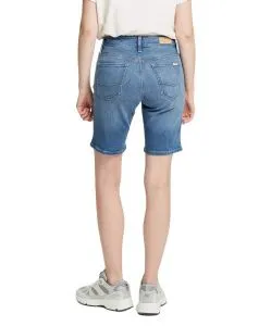 Cross Jeans Anya Short mit hohem Bund in heller Waschung