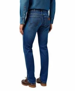 Wrangler Greensboro Jeans Straight Fit in Dandelion