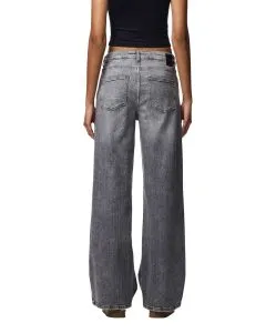 Damen Jeans Silke von Pieces in Medium Grey 