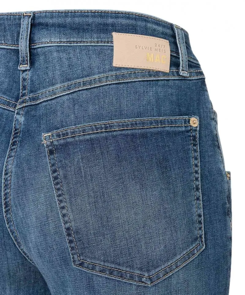 MAC Jeans Rich Carrot aus mittelblauem CottonTencel Denim