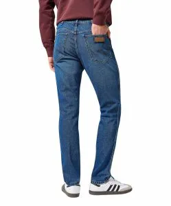 Wrangler River Jeans in Sundown Blue-Waschung
