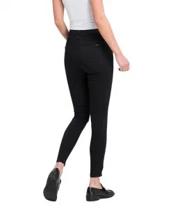 Cross Judy Jeans Skinny Fit in Schwarz mit High Waist 