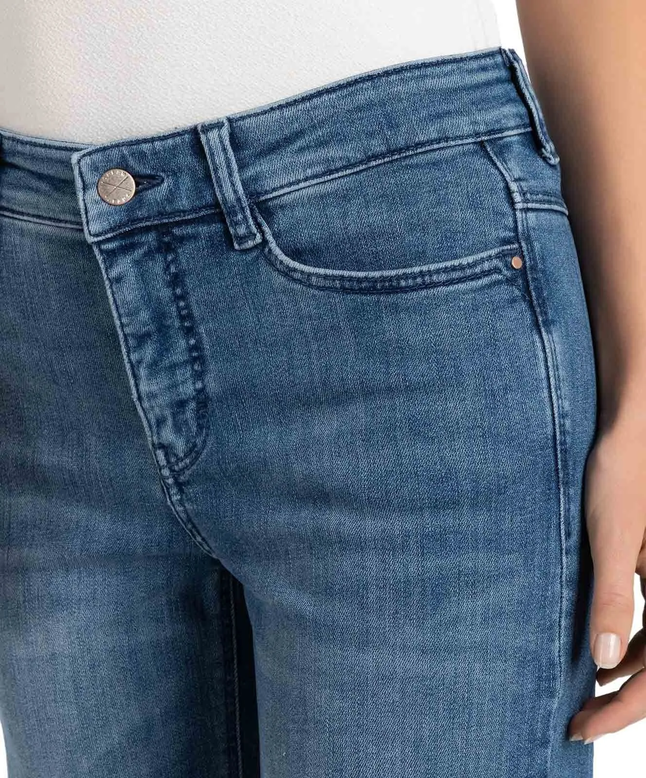 Damen Jeans Dream Wide Authentic von MAC in Vintage Blue Basic Wash