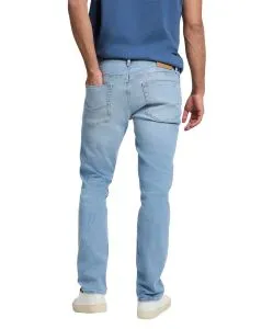 Cross Jeans Dylan mit Regular-fit in Hellblau